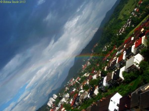 Knots in Relationships